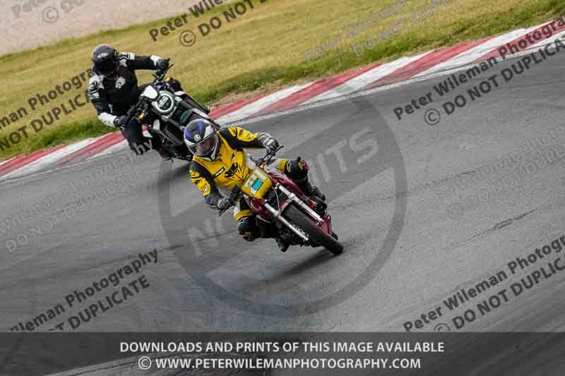 donington no limits trackday;donington park photographs;donington trackday photographs;no limits trackdays;peter wileman photography;trackday digital images;trackday photos